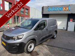 Peugeot Partner 1.6 BlueHDI Pro AIRCO I TREKHAAK I LAGE KILOMETERS I RONDOM KLEINE DEUKJES/KRASJES